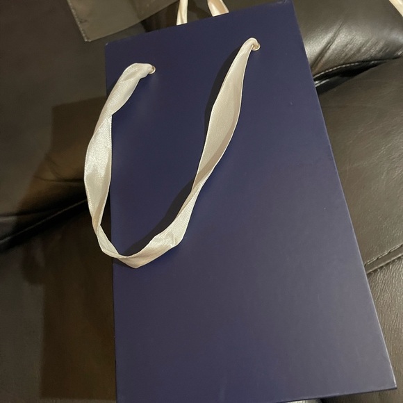 Wireless Speaker Bottle User Manual - Picture 5 of 10